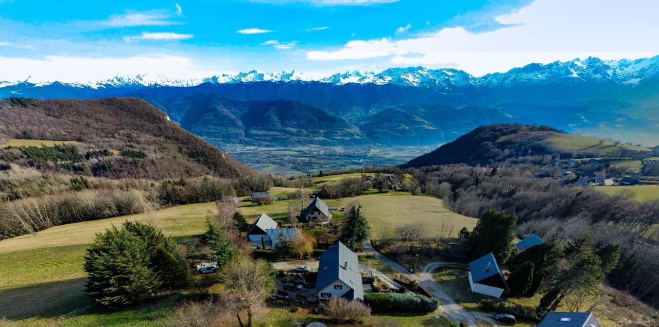 Appartement De Plain-Pied En Montagne Avec Vue Merveilleuse Sur Le Massif De Belledonne Saint Bernard du Touvet Exteriér fotografie